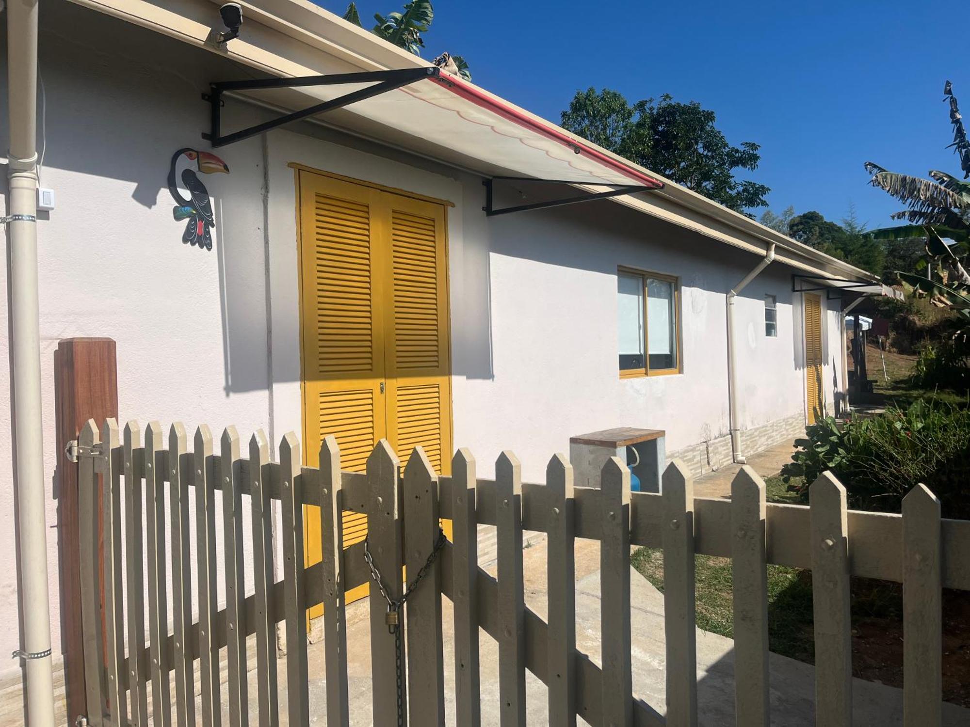 Вилла Casa Amarela , Perto Do Centro De Sto Antonio Do Pinhal Санту-Антониу-ду-Пиньял Экстерьер фото